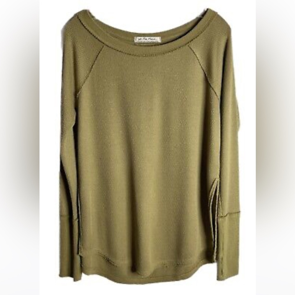 We The Free | Women's Olive Green Thermal Tunic with Long Sleeve’s. Size Medium.